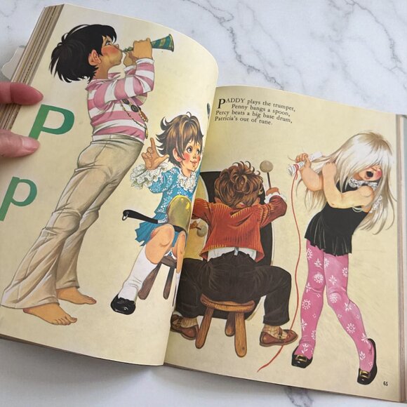 Vintage 1978 Dean & Son Ltd ABC Book of Children's Rhymes and Verse - Picture 4 of 10